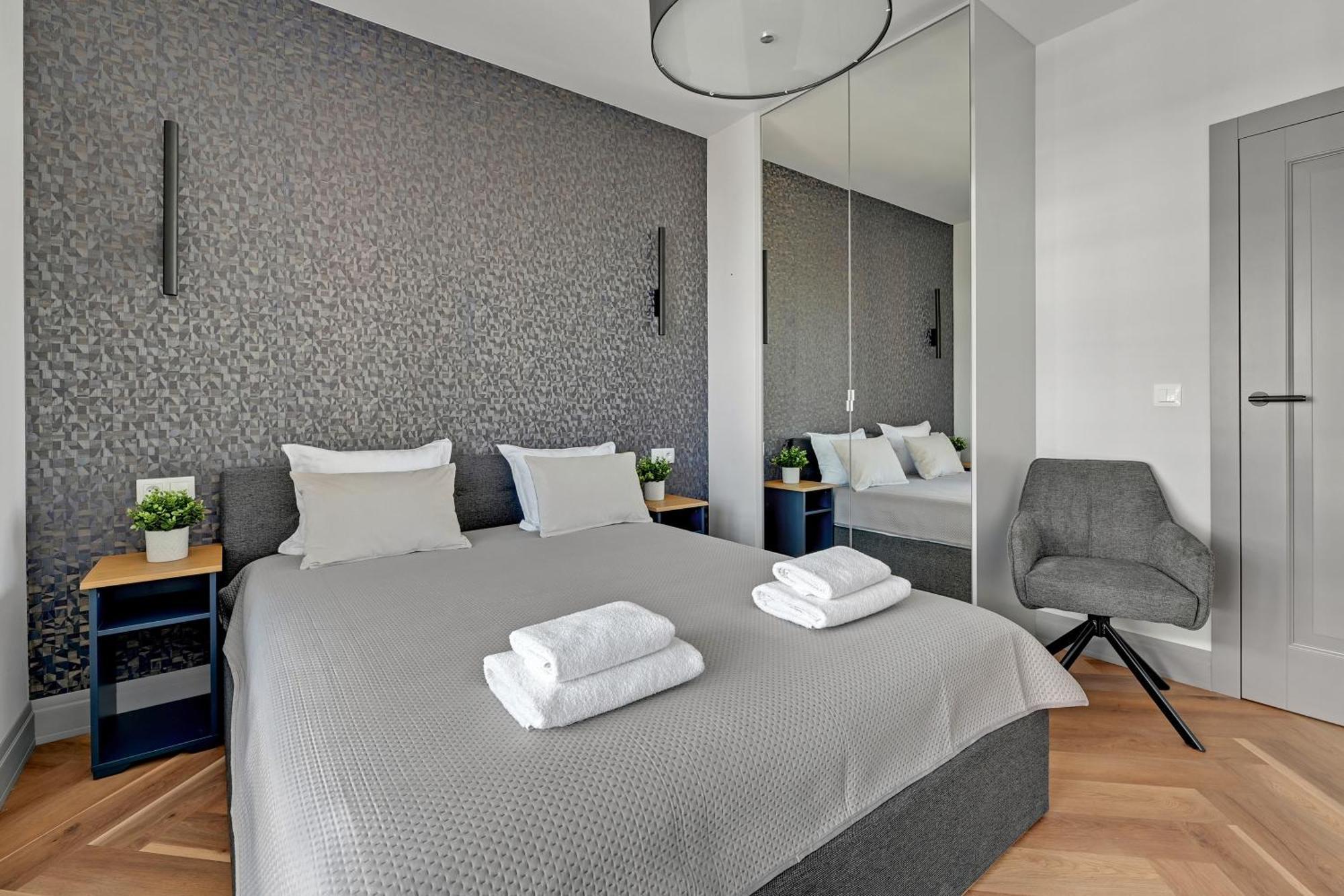 Doki Apartments By Staywin Gdansk Dış mekan fotoğraf