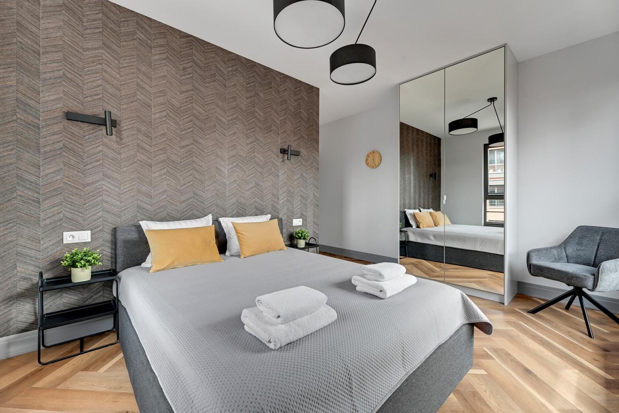 Doki Apartments By Staywin Gdansk Dış mekan fotoğraf